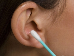 Kulak Akıntısı Neden Olur