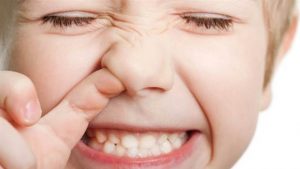 burun-tikanikligina-ne-iyi-gelir