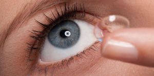 Lensim Yapıştı Ne Yapmalıyım?